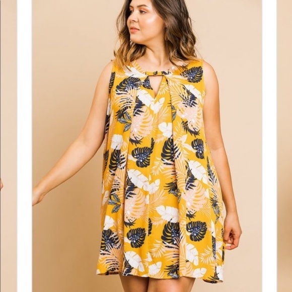 BrennLizzy Dresses & Skirts - Tropical floral Print Sleeveless Dress Plus Size